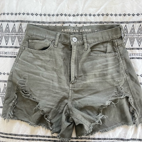 American Eagle Shorts - Picture 1 of 1